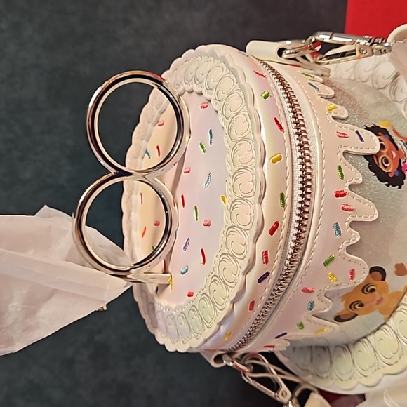 DISNEY 100th Anniversary cake Loungefly 2 openings young characters iridescent - Picture 8 of 10